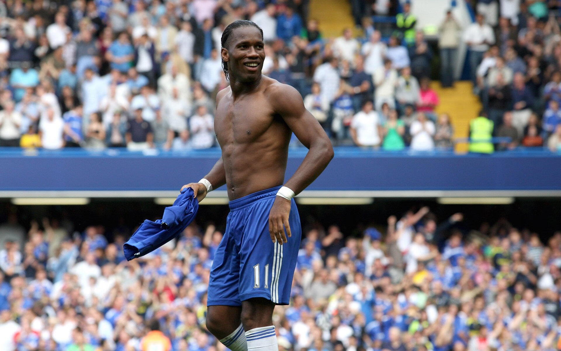 开云体育在线-葡萄牙豪取三连胜 龙残伤恢复参与欧预赛，葡萄牙连平夺冠